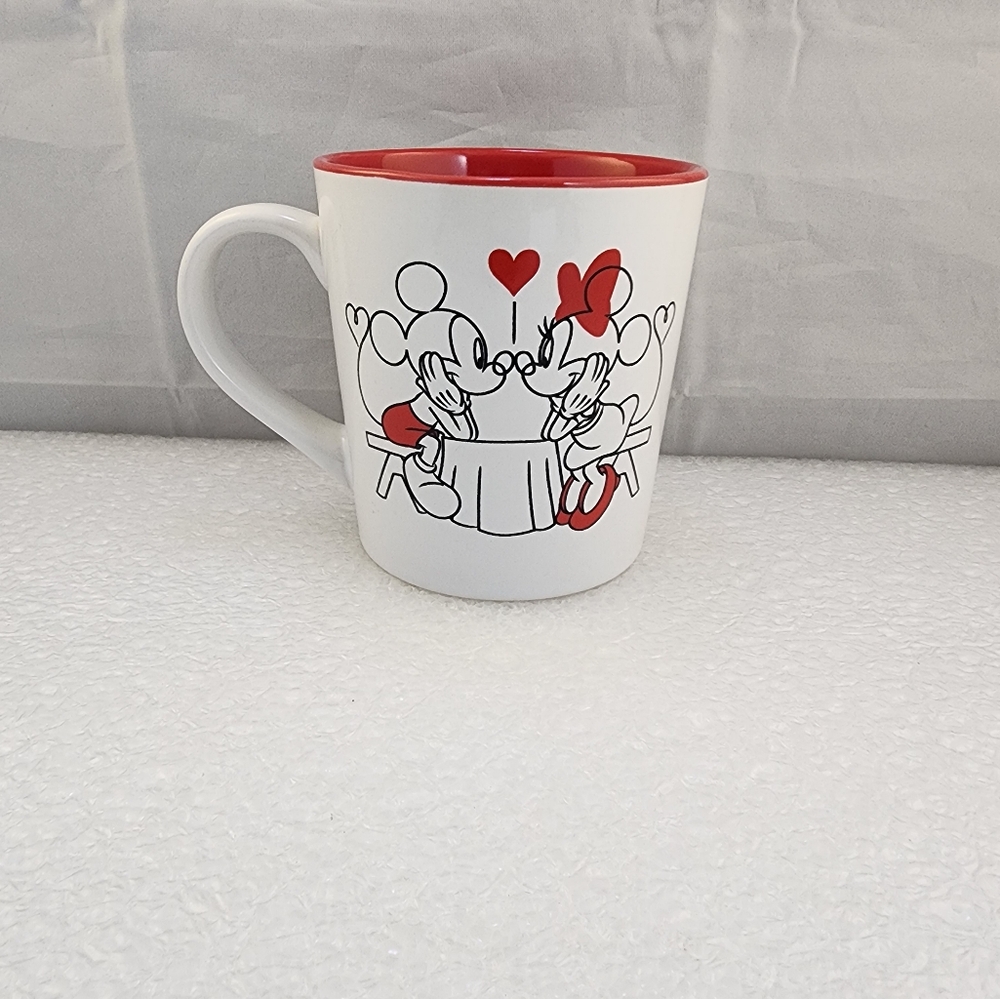 Disney Mickey & Minnie Mouse Mug 12 Oz